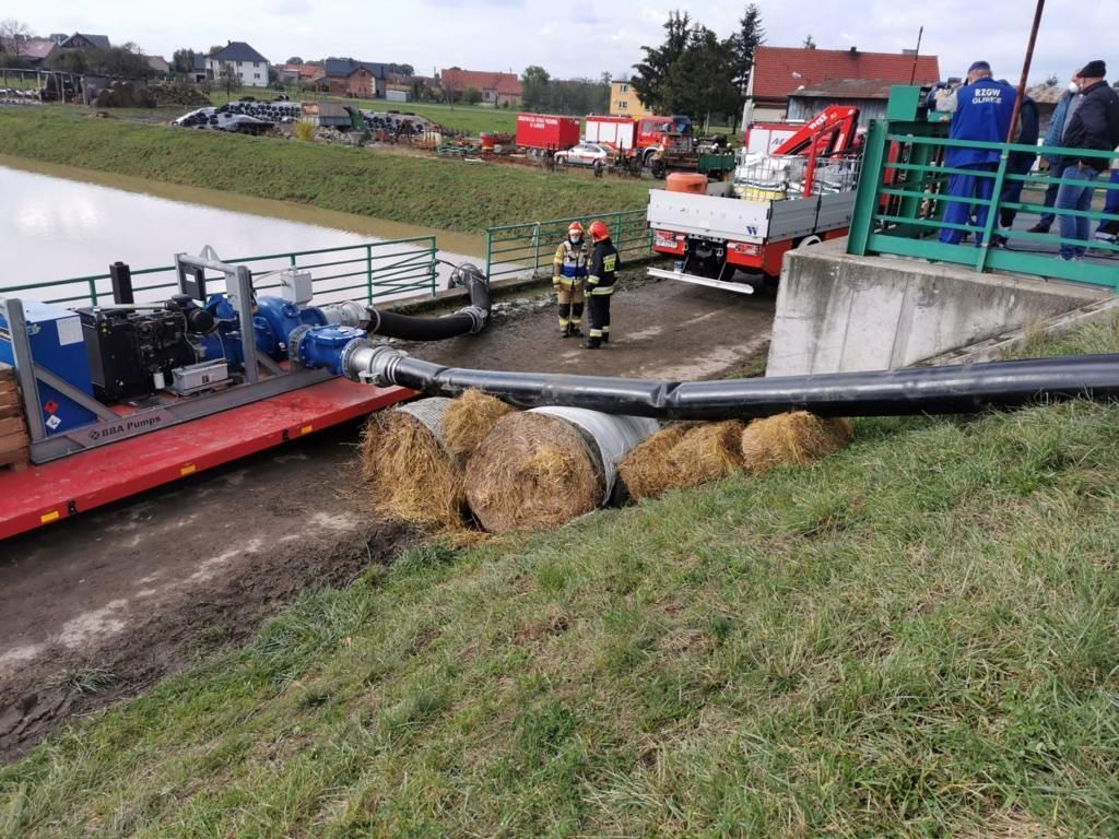 podtopienia gospodarstw, opolszczyzna, dolny śląsk, dolina baryczy, powódź