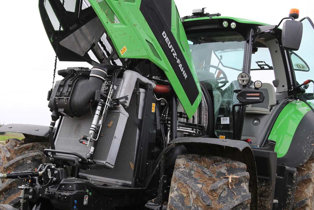 deutz-fahr 8280 ttv_iMonitor3