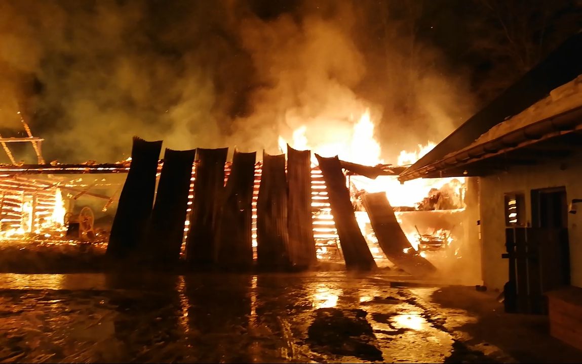 pożary w gospodarstwach, pożar stodoły, Jastrzębia, powiat tarnowski