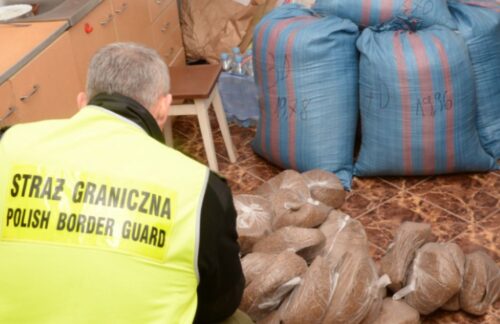 krajanka tytoniowa, karma dla drobiu, straż graniczna, Mirosława Aleksandrowicz