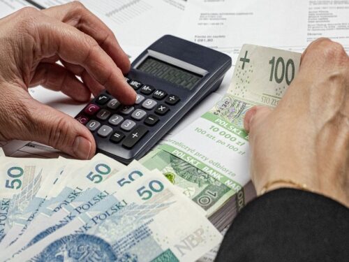 pieniądze, kredyt, dług, banknoty