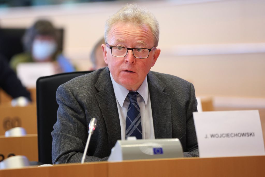 Janusz Wojciechowski, komisarz UE ds. rolnictwa, rolnik oskarżony o gwał i molestowanie, podkarpacie
