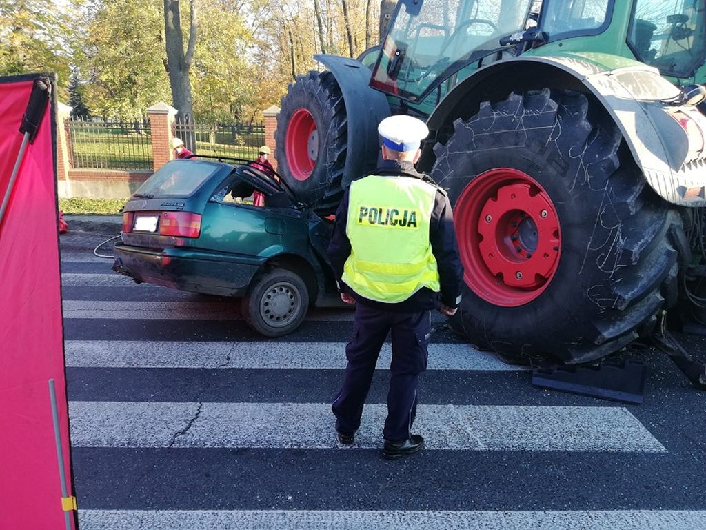 wypadki z udziałem ciągników rolniczych, Bledno, powiat kutnowski, DK nr 92