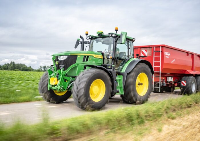 John Deere 6R 185