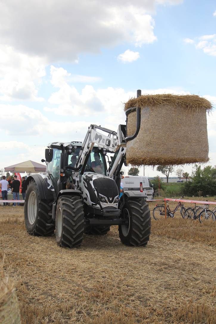 Valtra Demo Tour 2016
