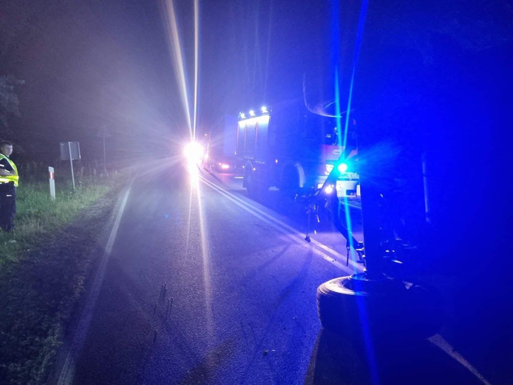 transport ziemniaków, Konopki, powiat  mławski, ziemniaki na drodze