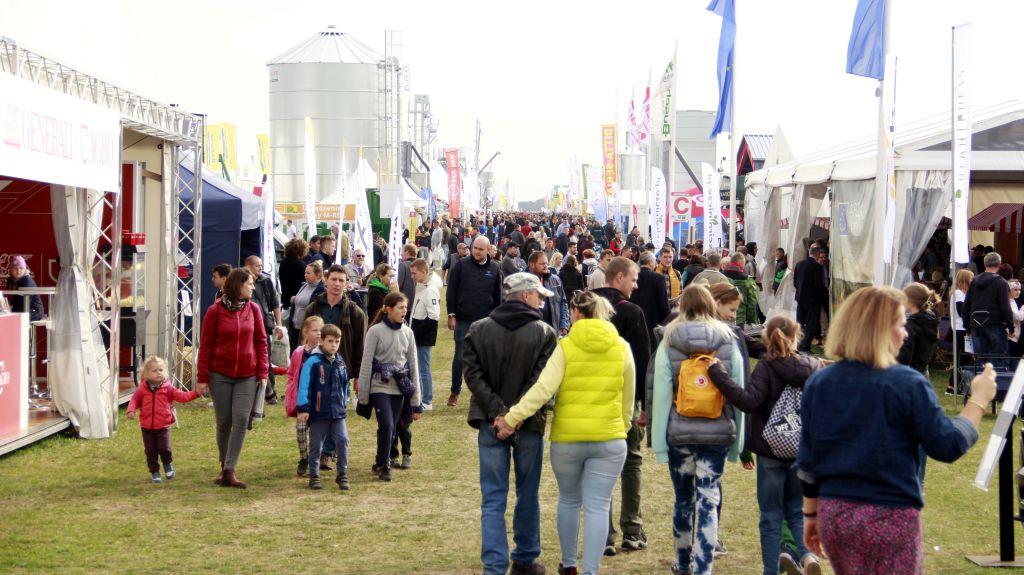 Agro Show, Bednary, targi rolnicze, pokazy maszyn, wystawa rolnicza,