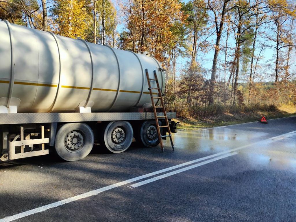 transport mleka, osady z przetwórstwa produktów roślinnych, Wiśniówka, Siemianice, powiat kępiński