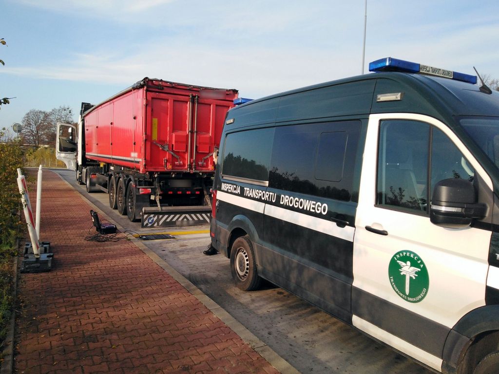 przewóz kukurydzy, WITD Poznań, droga S5, kontrola pojazdów