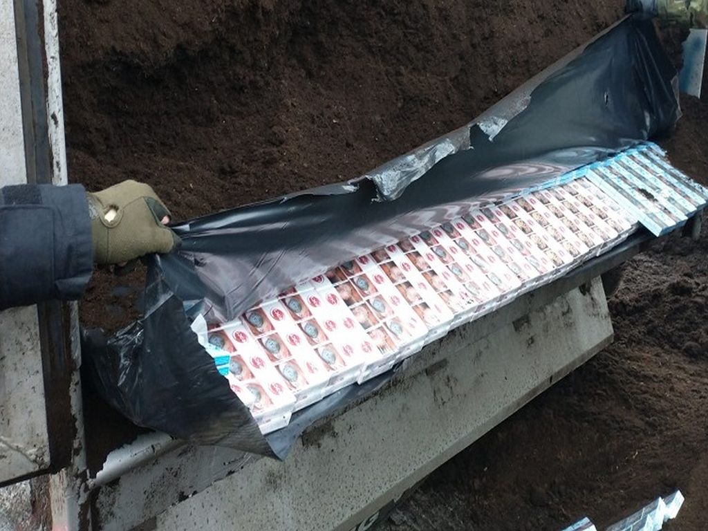 papierosy bez akcyzy, Placówka SG w Grzechotkach, transport torfu, powiat ostródzki