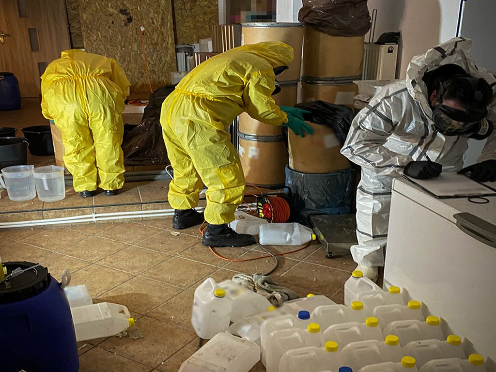 Laboratorium narkotyków w gospodarstwie, powiat opolski, CBŚP, Prokuratuta Krajowa