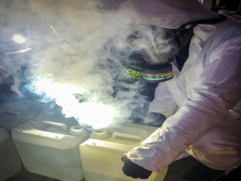 Laboratorium narkotyków w gospodarstwie, powiat opolski, CBŚP, Prokuratuta Krajowa