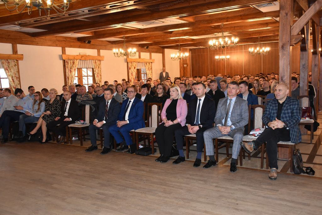 Lallemand, kiszonki z traw i lucerny, konferencja, hodowcy bydła mlecznego, PODR Szepietowo