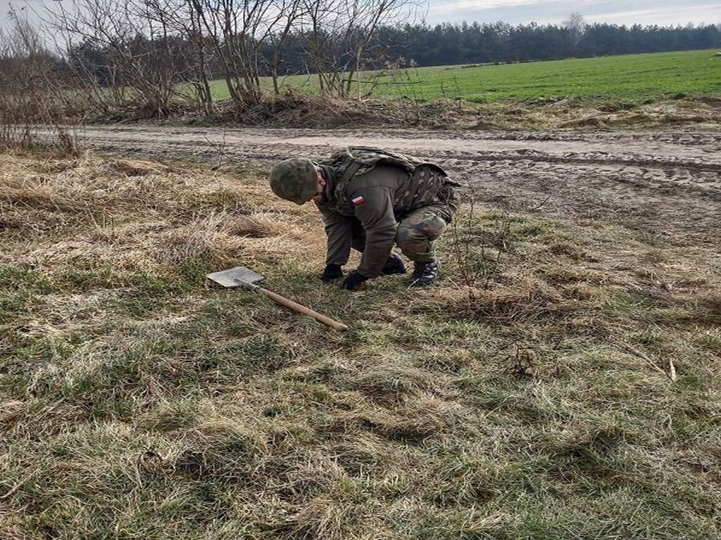 budowa farmy słonecznej, Biała Podlaska, pocisk z II wojny światowej, KMP Biała Podlaska