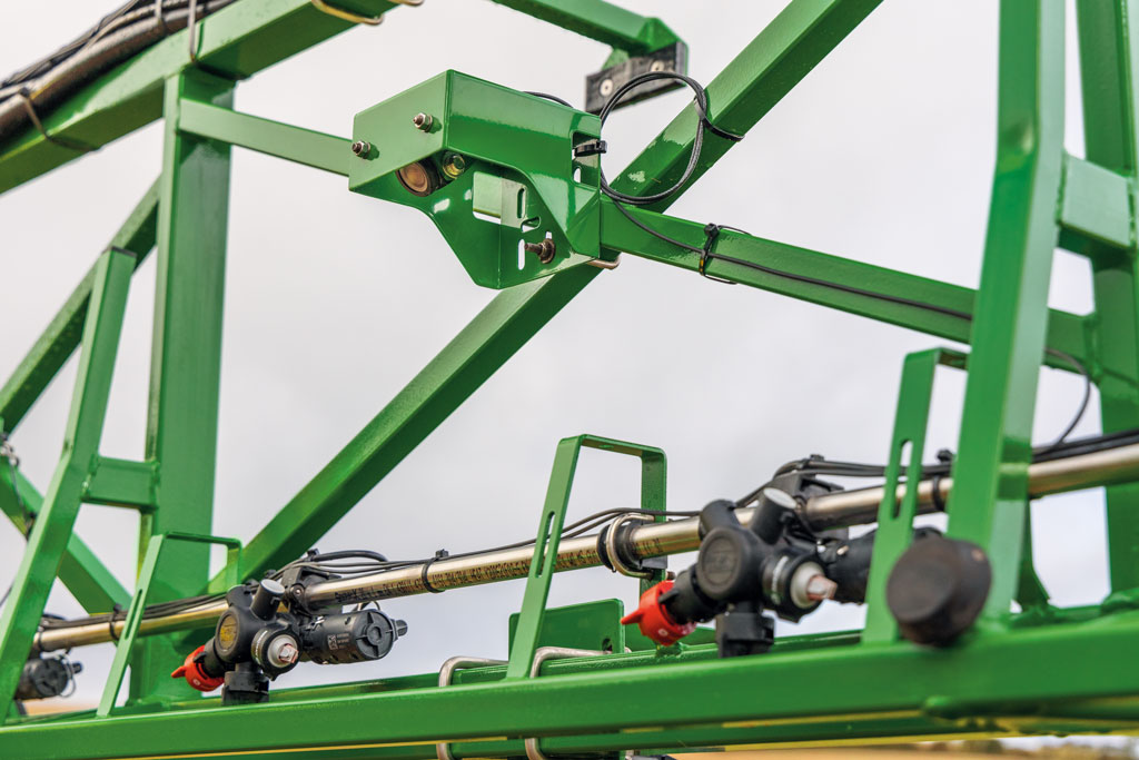 Opryskiwacze John Deere, technologia See&Spray, RPT, Rolniczy Przegląd Techniczny