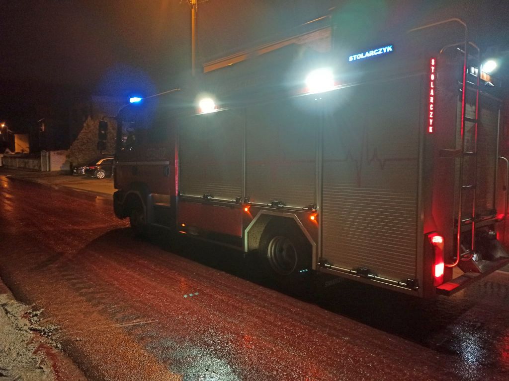 góra, kp psp jarocin, kpp jarocin, odpady poubojowe, odpady na drodze