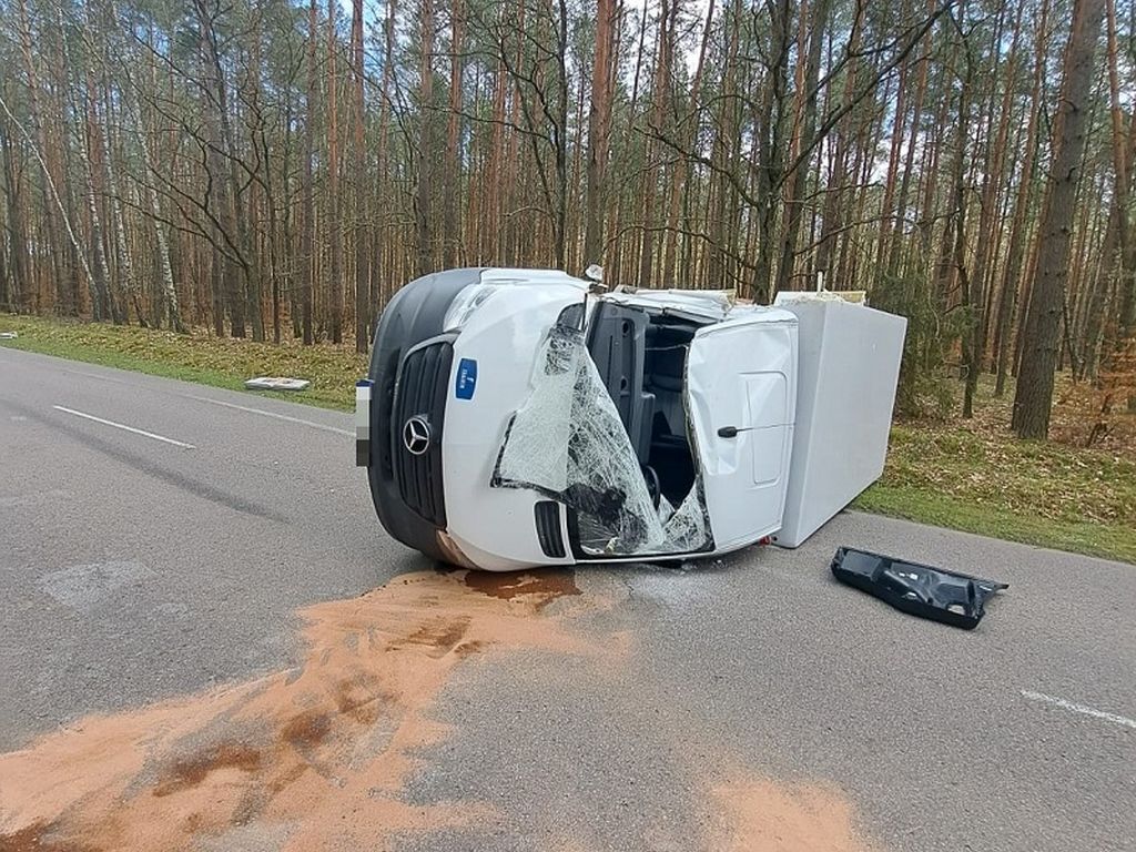 kpp człuchów, wypadek drogowy, mandat, wypadek maszyna