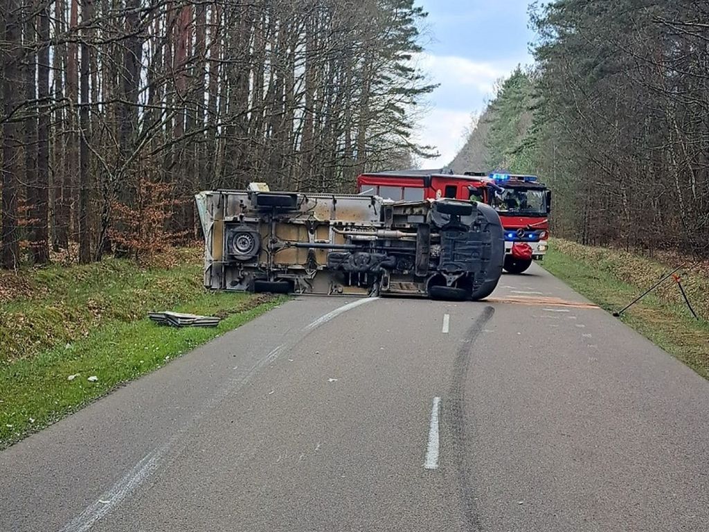 kpp człuchów, wypadek drogowy, mandat, wypadek maszyna