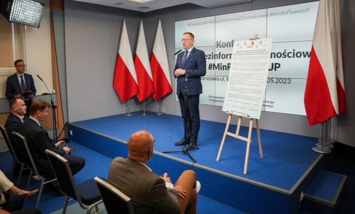 żwyność, fake news, dezinformacja, polska