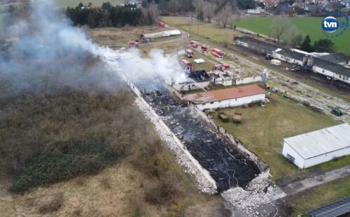 pożar, kurnik, ferma, kurczęta, kp psp gniezno