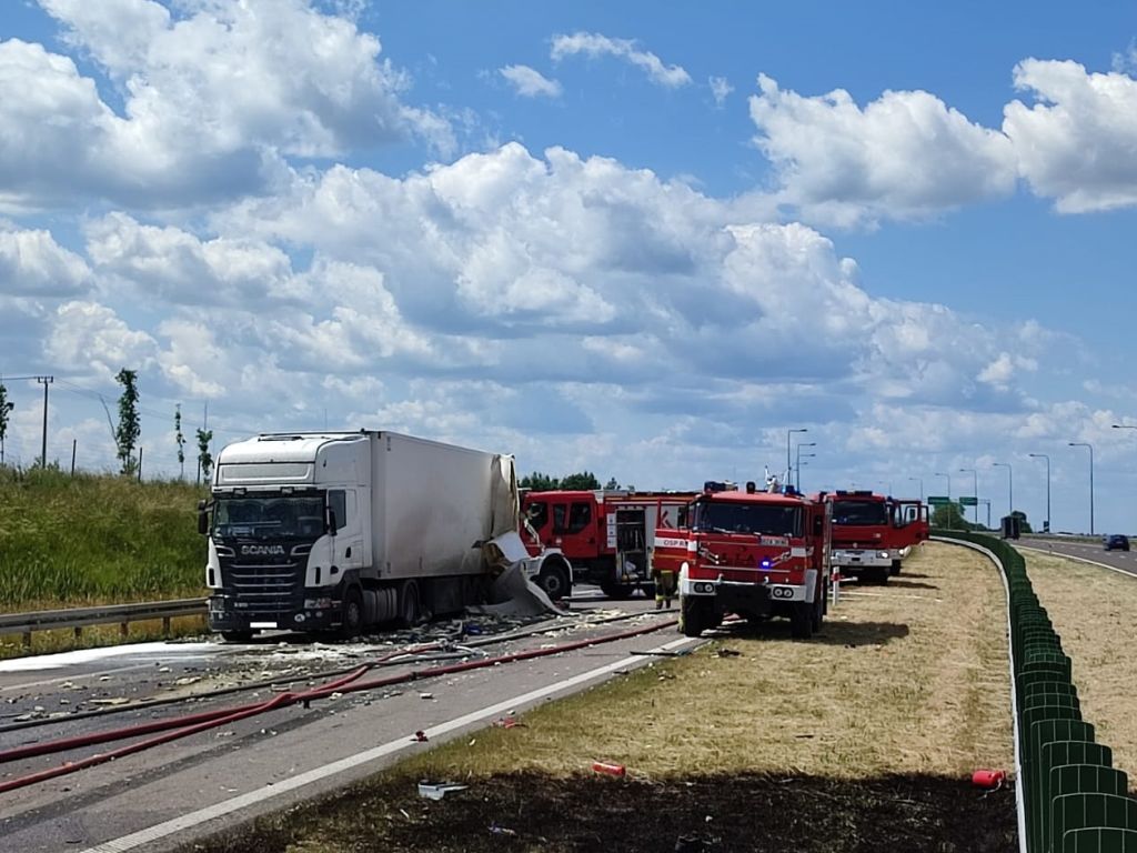 kp psp zambrów, wypadek drogowy, ciężarówki, pożar, arbuzy