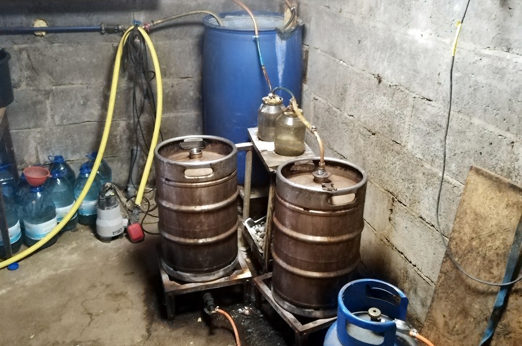 kas, bimbrownia, podlasie, nielegalny alkohol