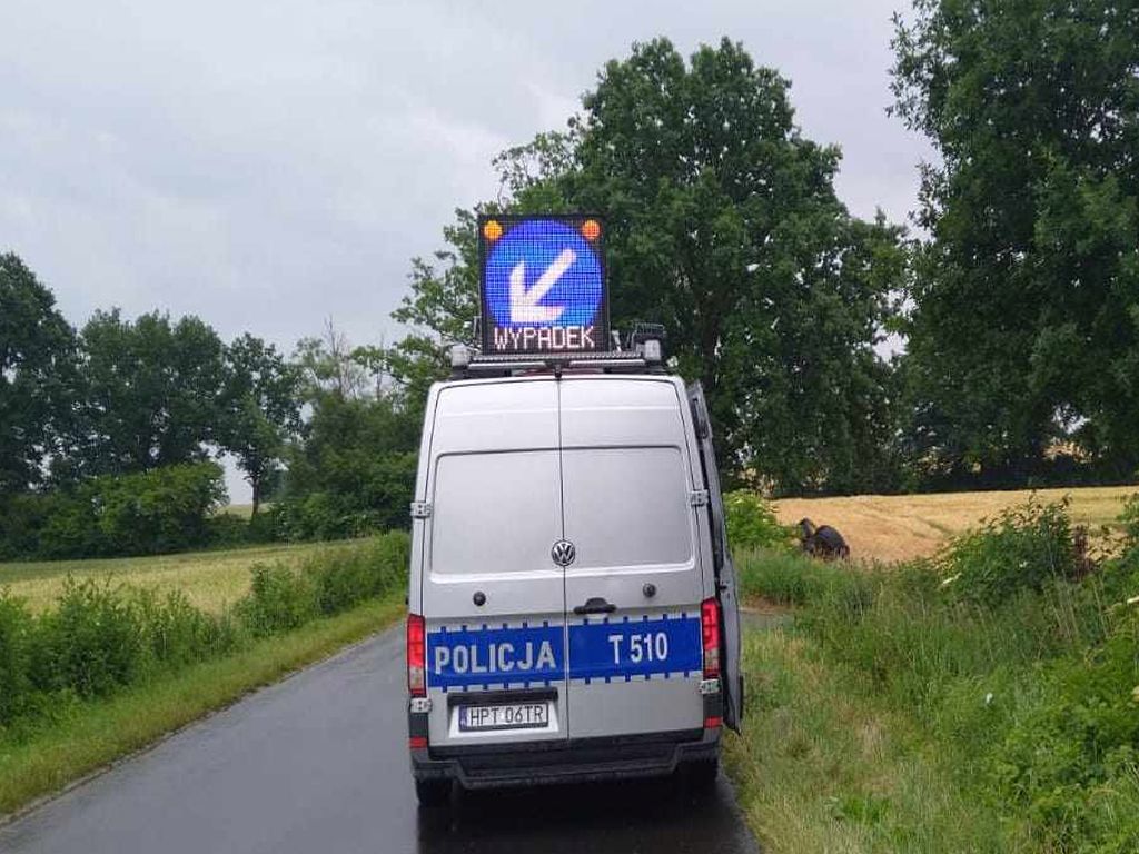 kpp iława, wypadek, zderzenie, ładowarka, ciągnik