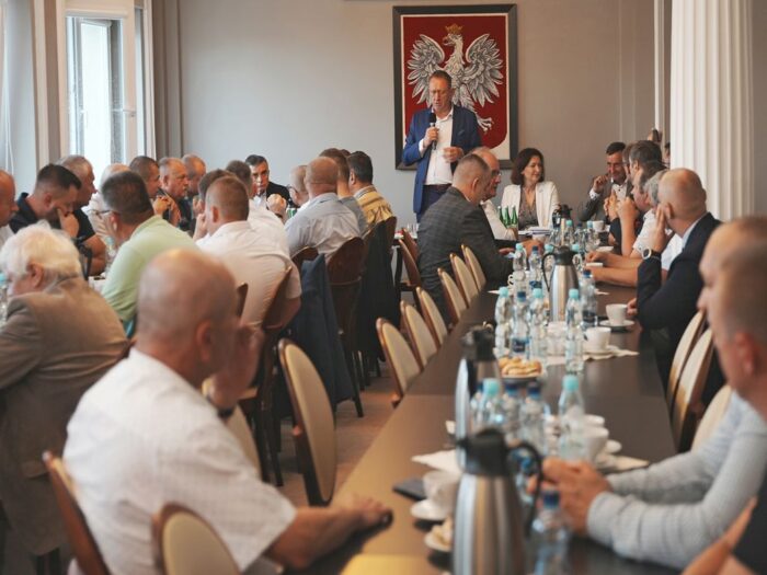 minister, telus, pomoc, wsparcie, spotkanie z rolnikami, dopłaty, zboże