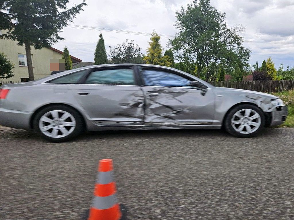 kmp ostrołęka, wypadek, zderzenie, ciągnik, ranni, pijany traktorzysta