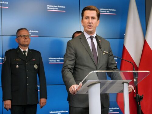 wiceminister romanowski, służby, monitoring, owoce jagodowe, sadownictwo