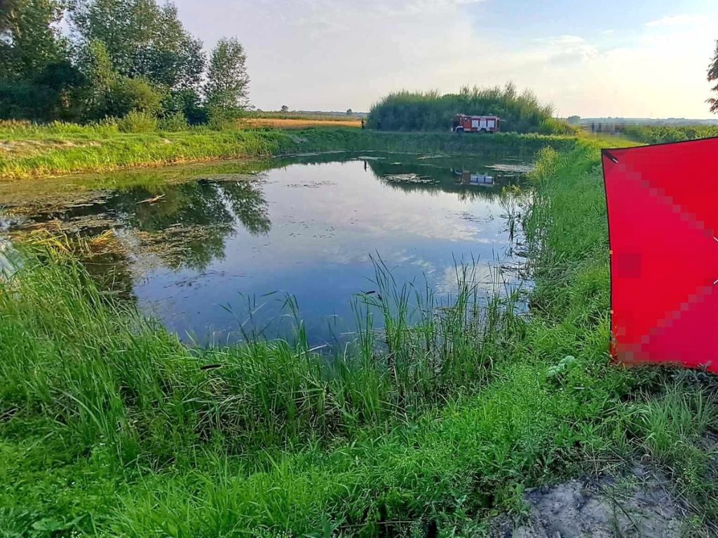 kpp kraśnik, wieś, staw, utonięcie