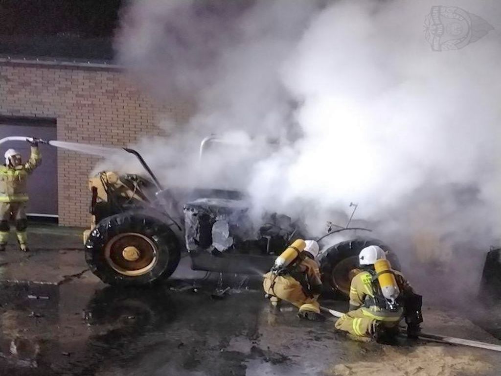 kpp radzyń podlaski, kp psp radzyń podlaski, pożar, ładowarka, tartak, drewno