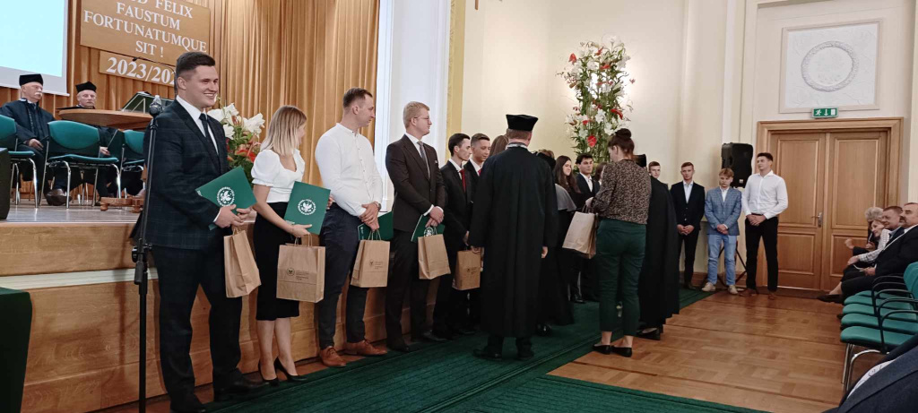 studenci, WRiE, aula