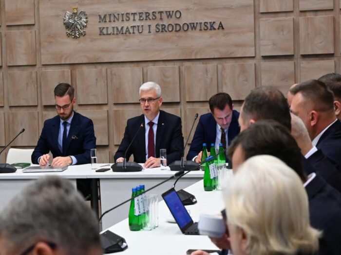 mkiś, ministerstwo klimatu i środowiska, oze, odnawialne źródla energii, fotowoltaika, biogaz, biometan, wiatraki