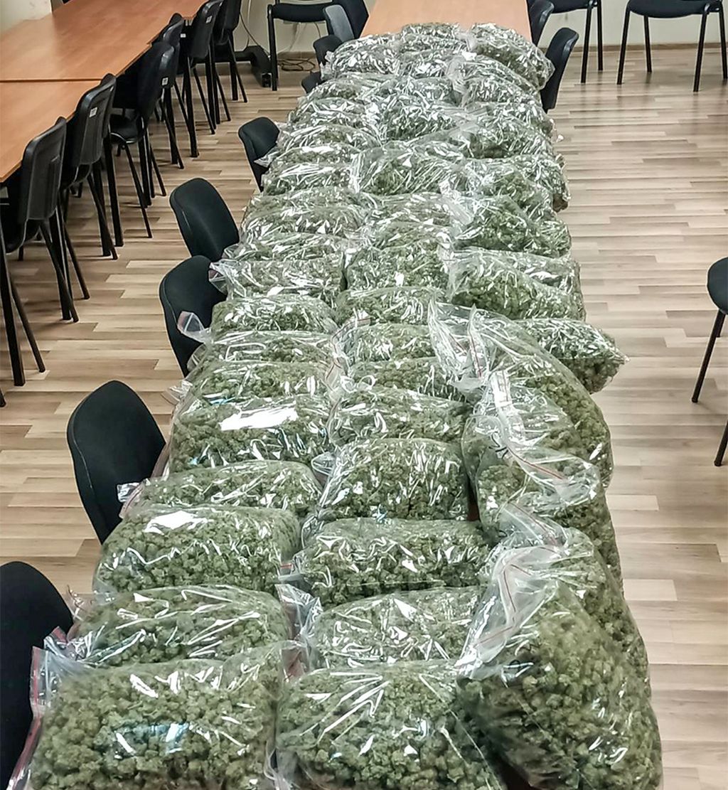 cbśp, kas, przemyt, ciężarówka, narkotyki