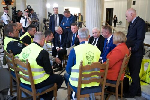 pis, kaczyński, protest rolników, sejm