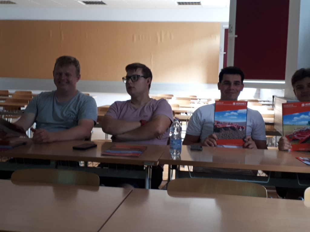 studenci, sala, WRiE