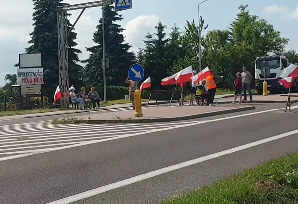 protest rolników, blokada, droga, droga krajowa