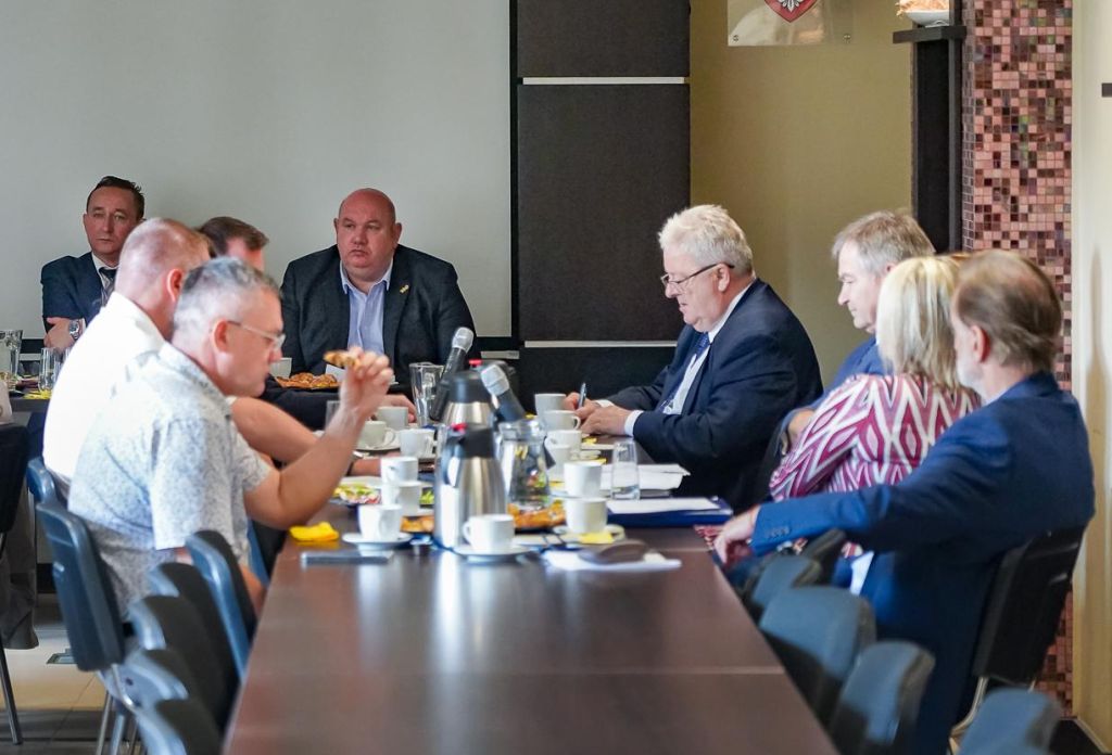 siekierski, asf, zakażenie, bioasekuracja