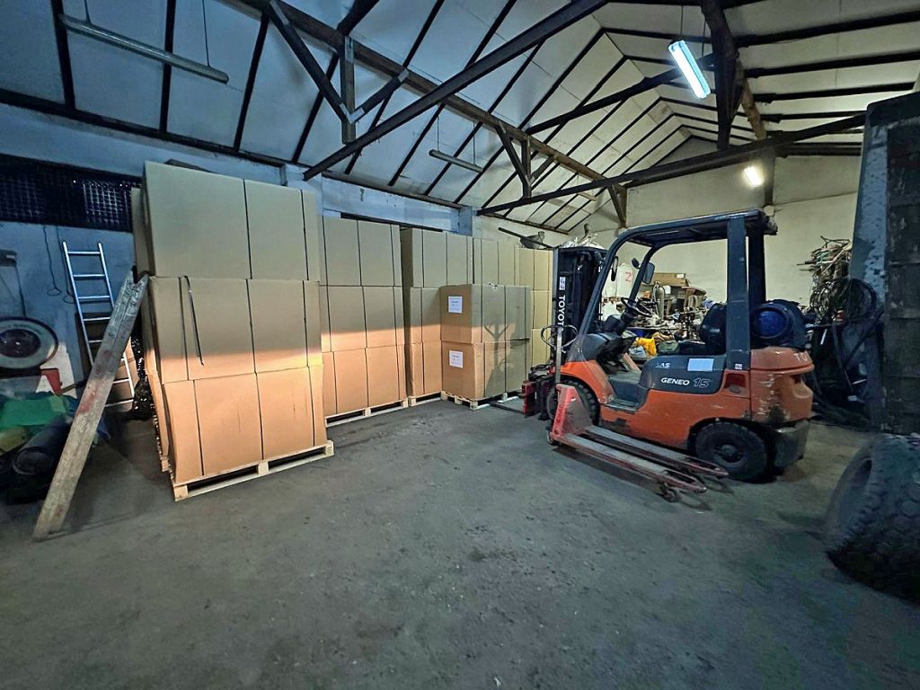 cbśp, fabryka tytoniu, nielegalna produkcja, produkcja tytoniu