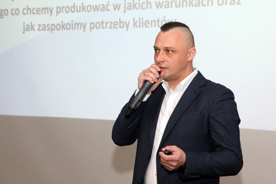 akademia produkcji prosiąt, Wipasz, maciory, prosięta, produkcja prosiąt, lochy, stado podstawowe, hodowcy świń