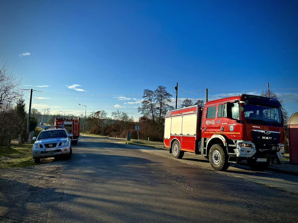 pożar, ciągnik, straty, akcja gaśnicza