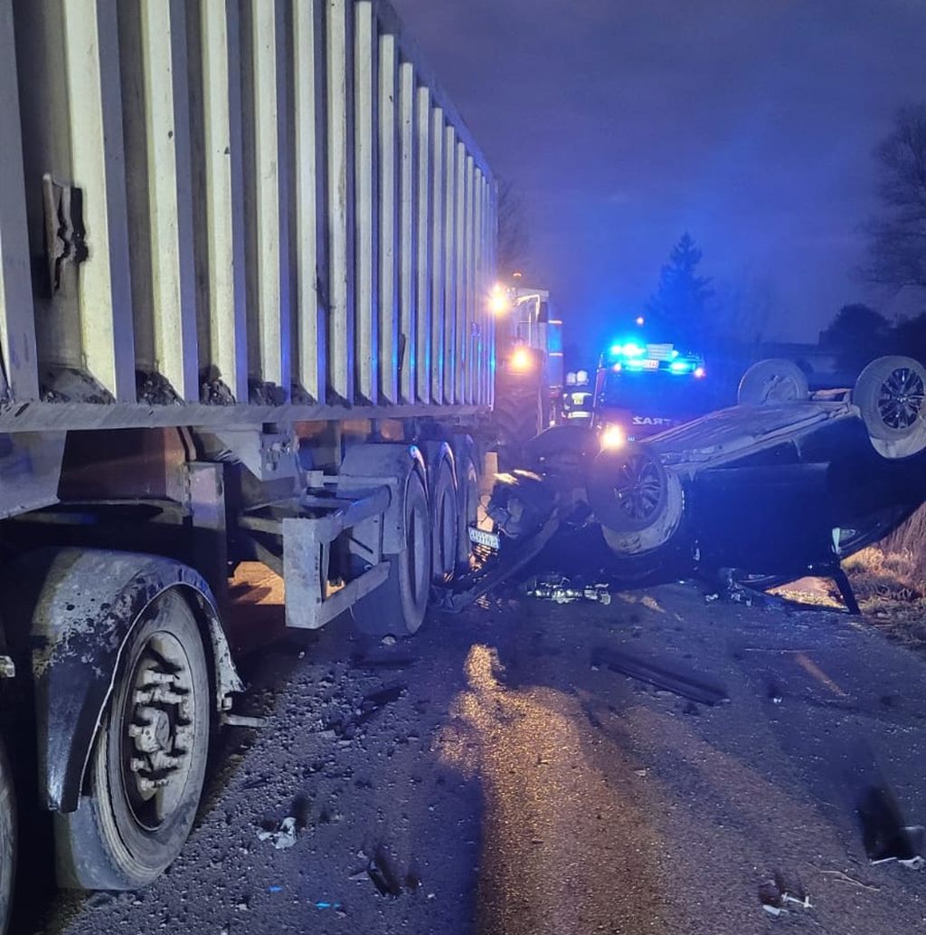 zdarzenie drogowe, zderzenie, ciągnik, auto