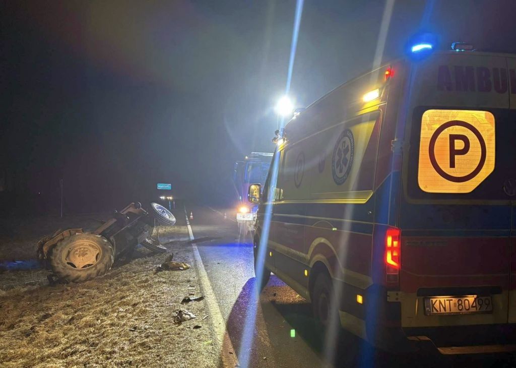 zderzenie, ciągnik, auto, pijany traktorzysta