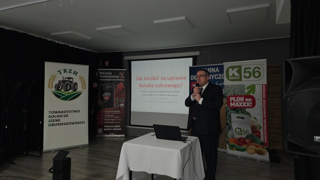 Arkadiusz Artyszak, TRZH, sala