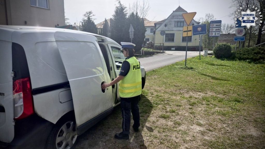 pryszczyca, policja, służby, kontrole