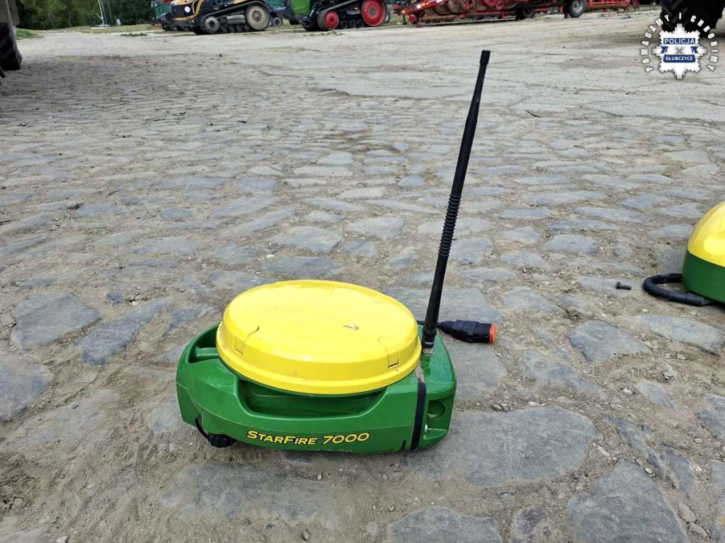 ciągniki, gps, anteny, antena gps