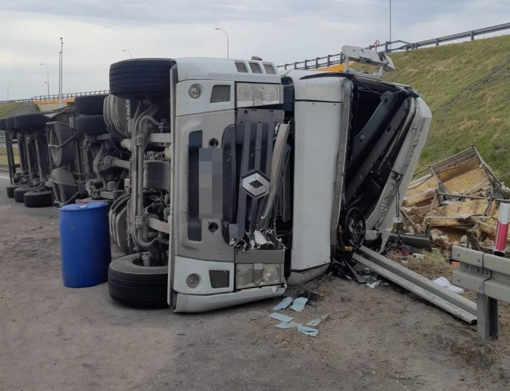 zdarzenie drogowe, wypadek, ciężarówka, drób