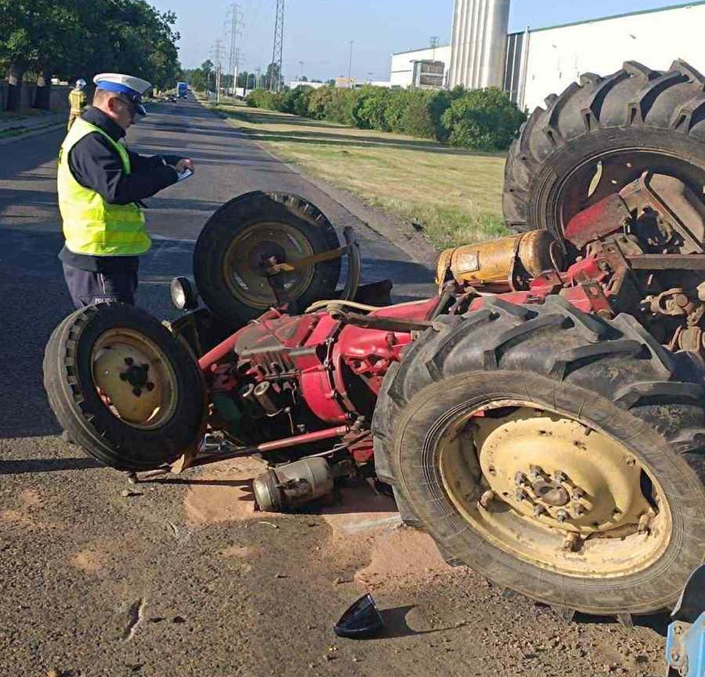 wypadek, zderzenie, ciągnik, auto