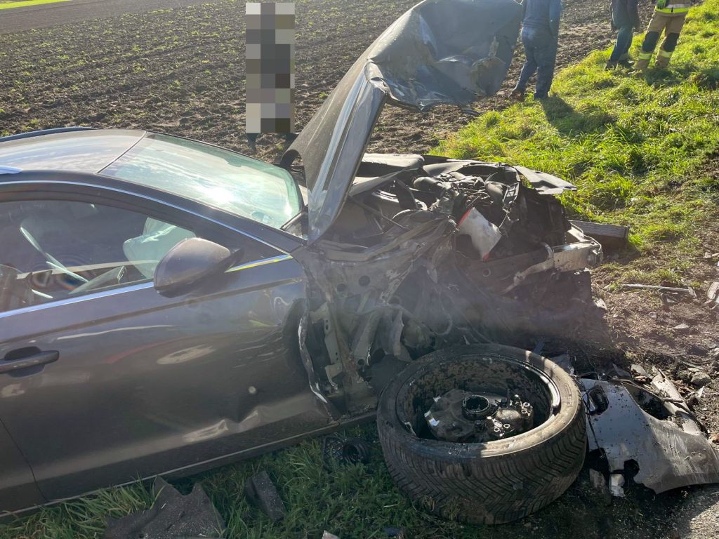 kolizja, zderzenie, auto, ciągnik